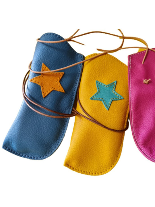 Glasses case with lanyard