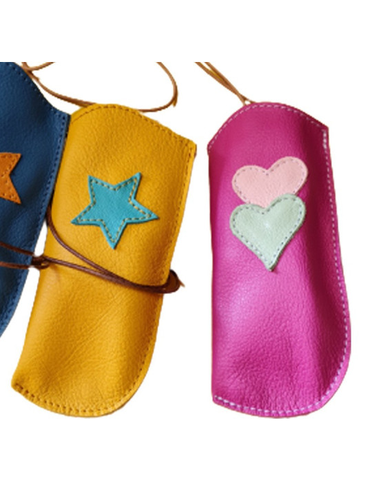 Glasses case with lanyard