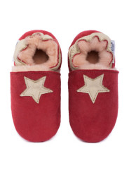 Red woolen slippers, beige star