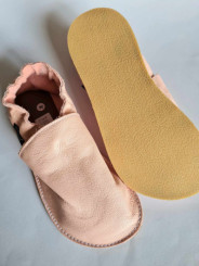 size 36 little gummies organic leather pink