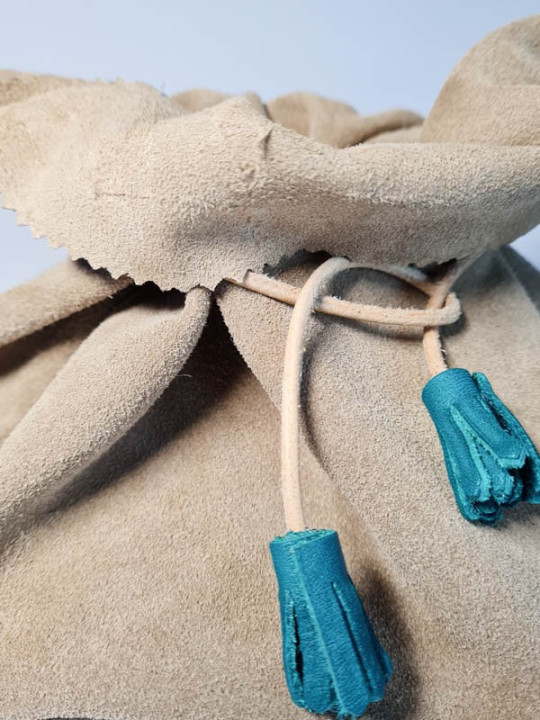 Emballage pochette en cuir