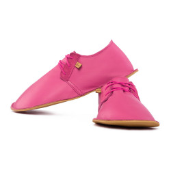 Lace up barefoot shoes fuxia