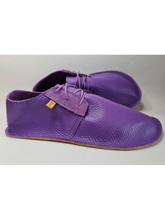 Lace up barefoot shoes illusion