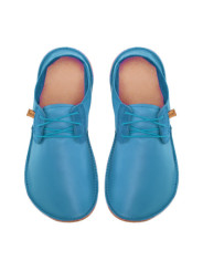Lace up barefoot shoes jeans