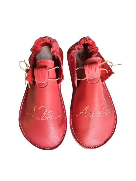 barefoot moccasins leather autumn spring woman man