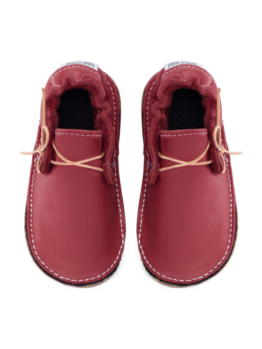 barefoot moccasins leather autumn spring woman man