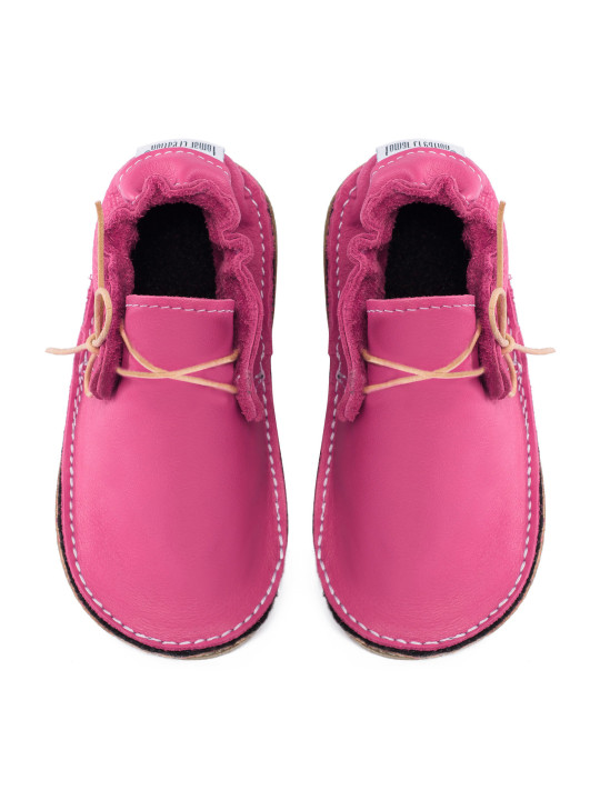 barefoot moccasins leather autumn spring woman man