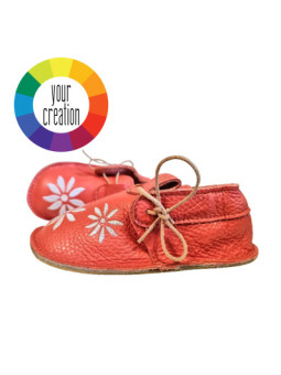 barefoot moccasins leather autumn spring woman man