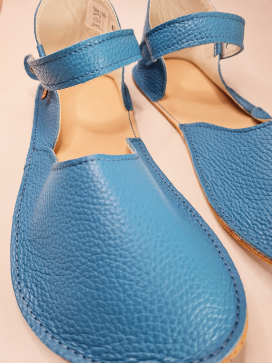 ballerina barefoot sandals extra flexible jeans