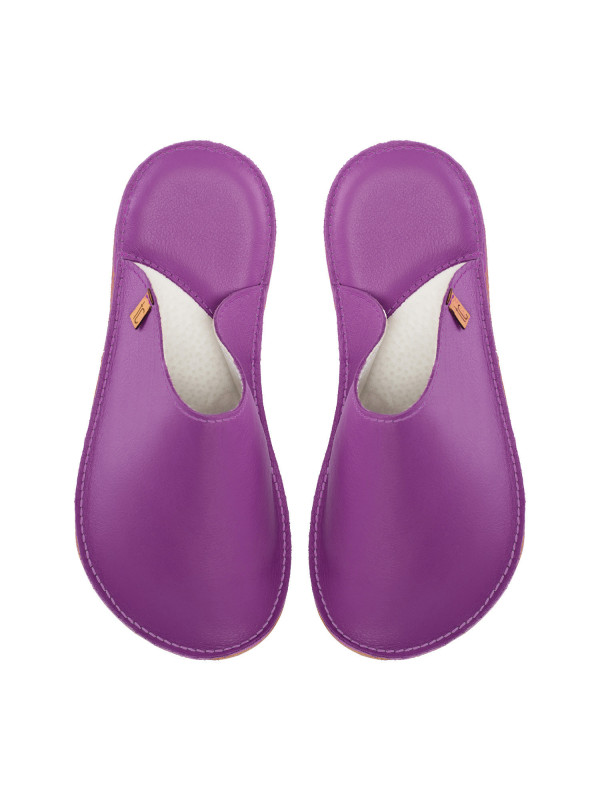 Handmade leather slippers clogs