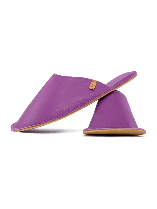 Handmade leather slippers clogs