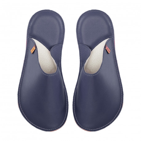 Handmade leather slippers clogs