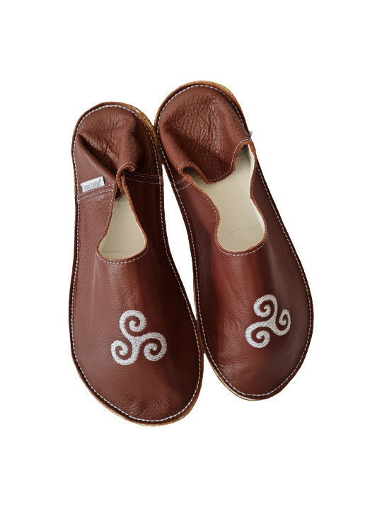 Personalize your leather slippers