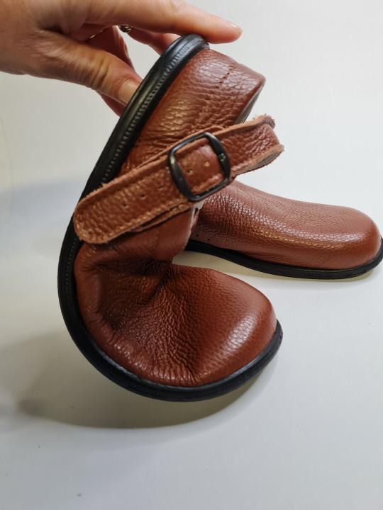 Sabot lanière ajustable marron bruciato