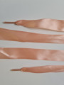 Lacets en satin rose