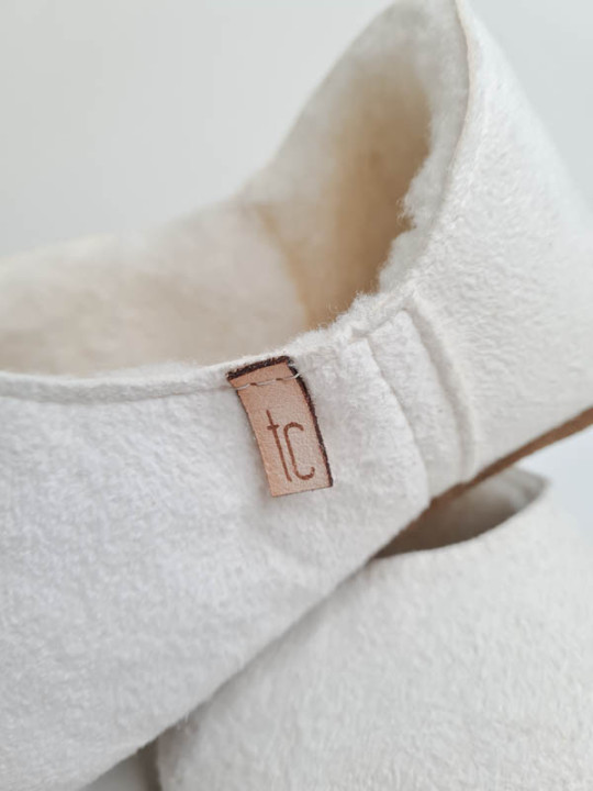 Babouche white sheepskin slippers