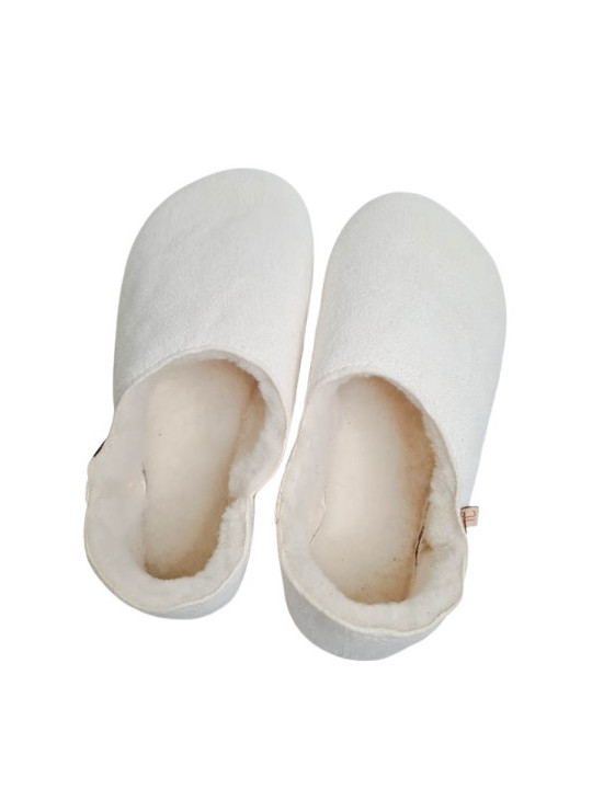 Babouche white sheepskin slippers