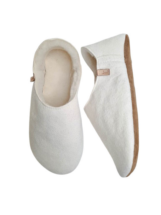 Babouche white sheepskin slippers