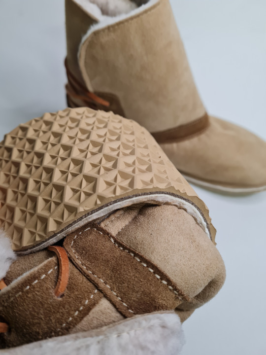 Bottines en peau lainée