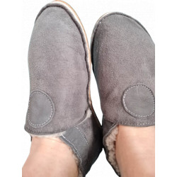 Grey Sheepshin slippers with colorful pattern