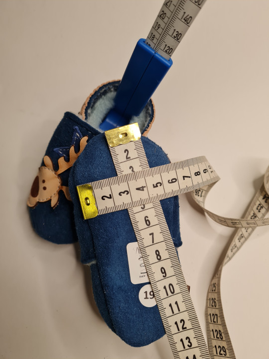 taille 19, 20 et 22 Pantoufles mouton bébé