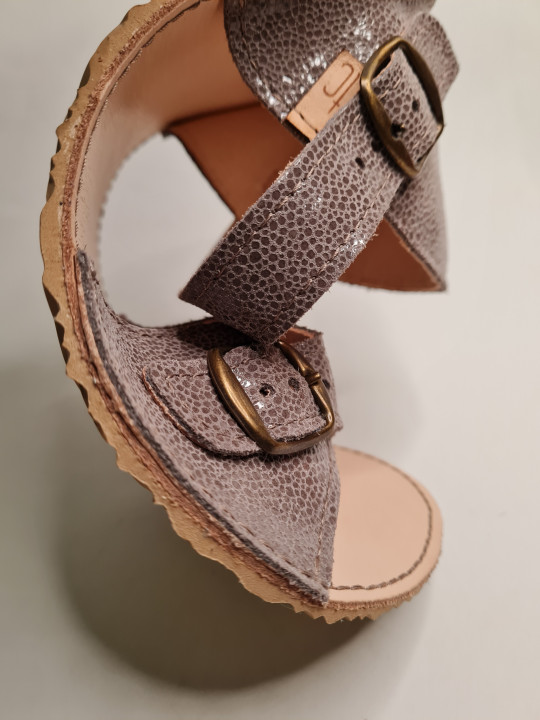 sandales barefoot cuir été élégantes confortables