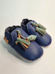 vegan slippers blue with pompoms