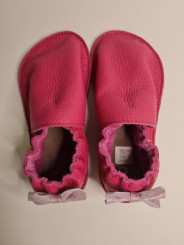 v.32 Capačky - fuxia