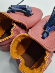 vegan slippers pink with pompoms