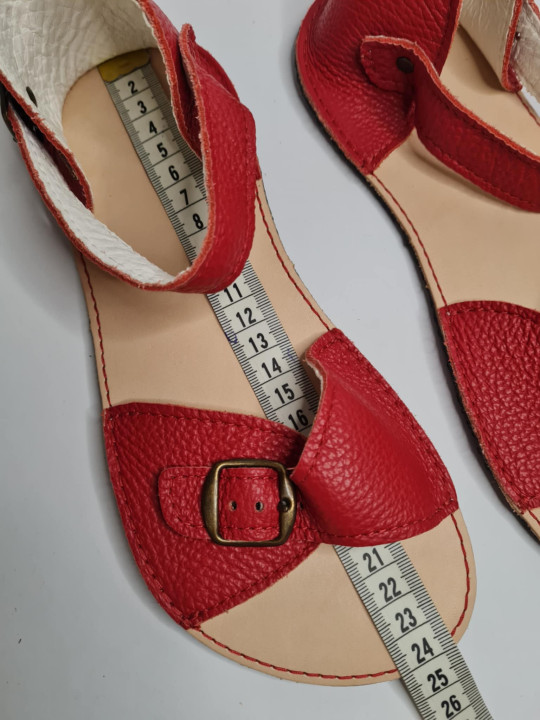 with adjustable buckle  flat sandals barefoot shoes wide in leather