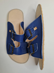 Minimalistické široké a mäkké ploché sandále s dvojitou prackou