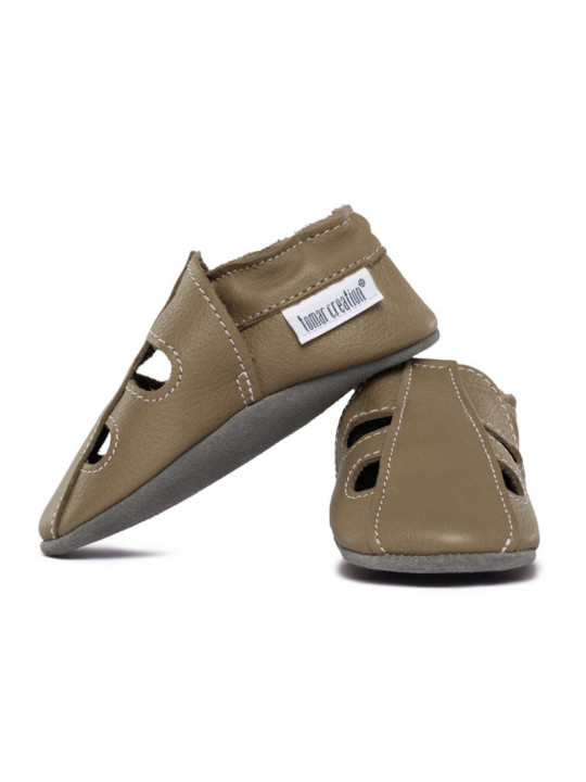 Chaussons été en cuir souple marron foncé