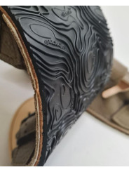 Minimalist wide and soft triple buckle  ajustable flat sandals