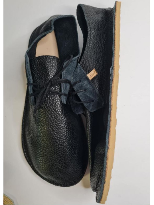 Chaussures barefoot extra souple minimaliste semelle large et plate