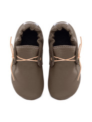 barefoot moccasins leather autumn spring woman man