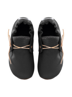 barefoot moccasins leather autumn spring woman man