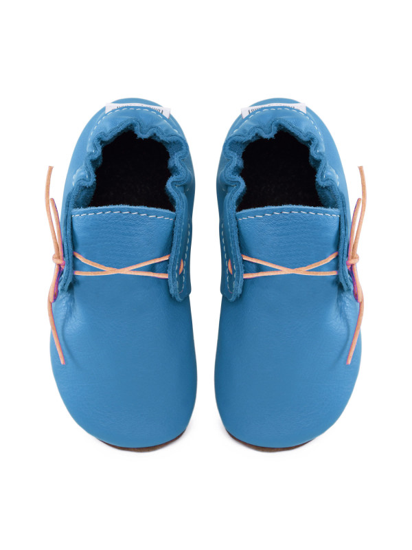 barefoot moccasins leather autumn spring woman man