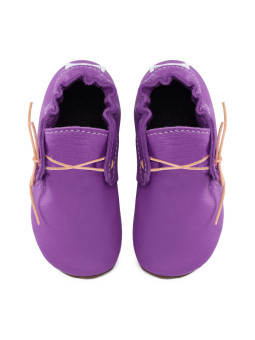 barefoot moccasins leather autumn spring woman man