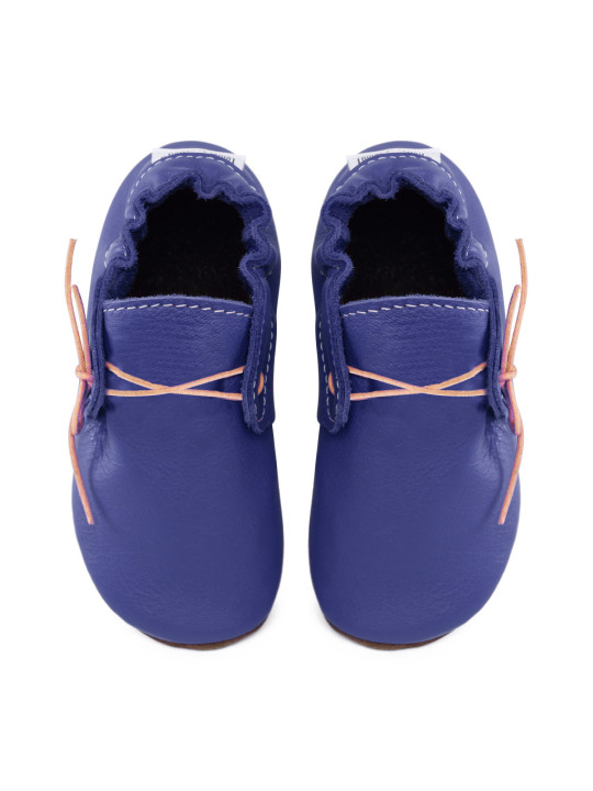 barefoot moccasins leather autumn spring woman man