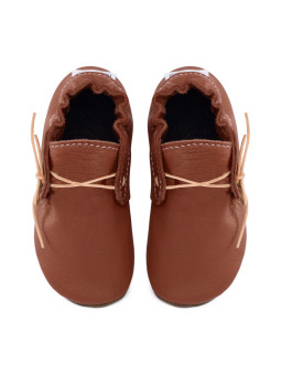 barefoot moccasins leather autumn spring woman man