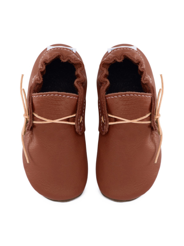 barefoot moccasins leather autumn spring woman man