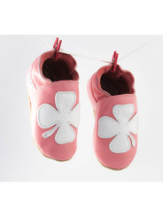Chaussons cuir souple rose trefle fille porte bonheur