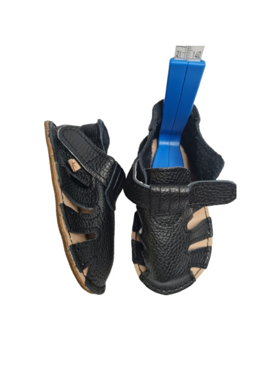 chaussure été barefoot fermeture à velcro.