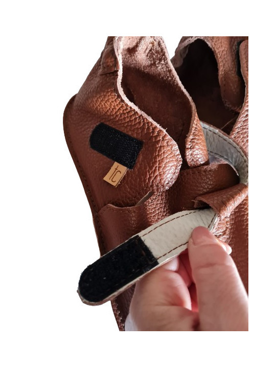 soft sole shoes - fuxia