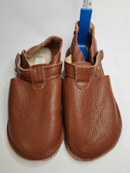 Zippy bruciato insulated with a sheep wool lining