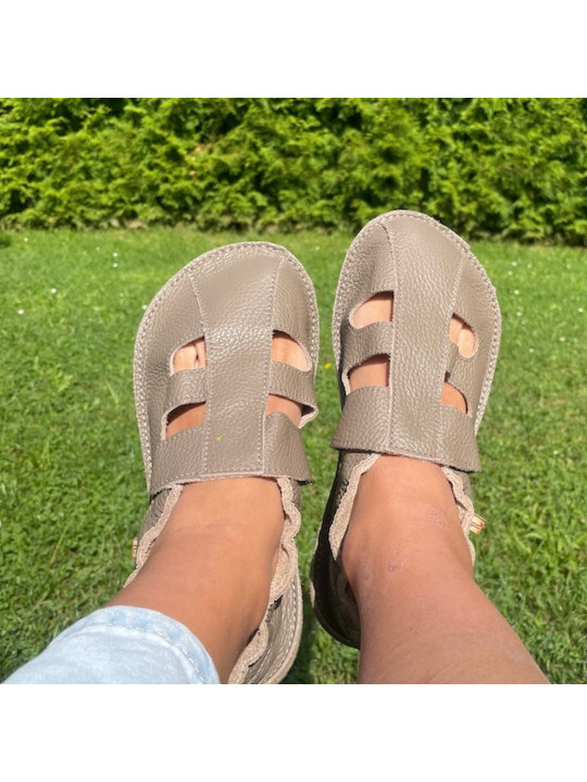 Soft leather slippers and sandals – handcrafted by Tomar Creation