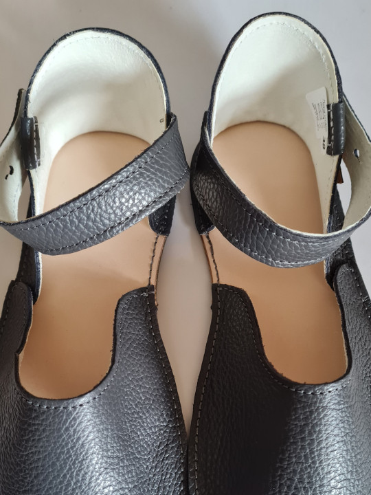 Sandals extra flexible barefoot fog