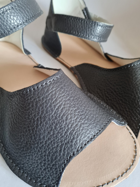 Sandals extra flexible barefoot fog