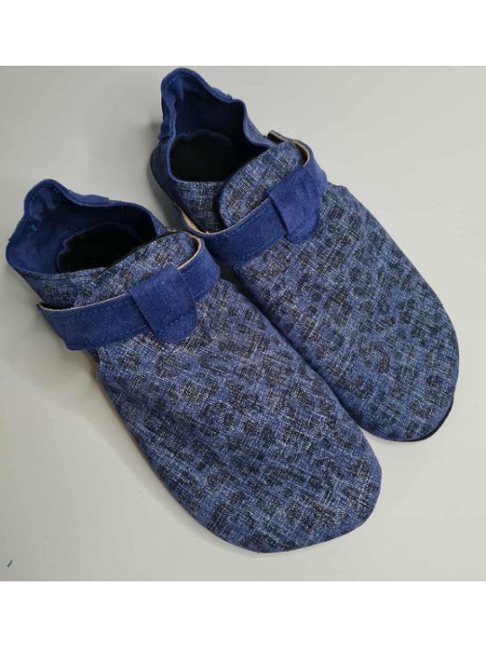 Chaussons cuir avec doubure polaire fermeture a scratch taille 40