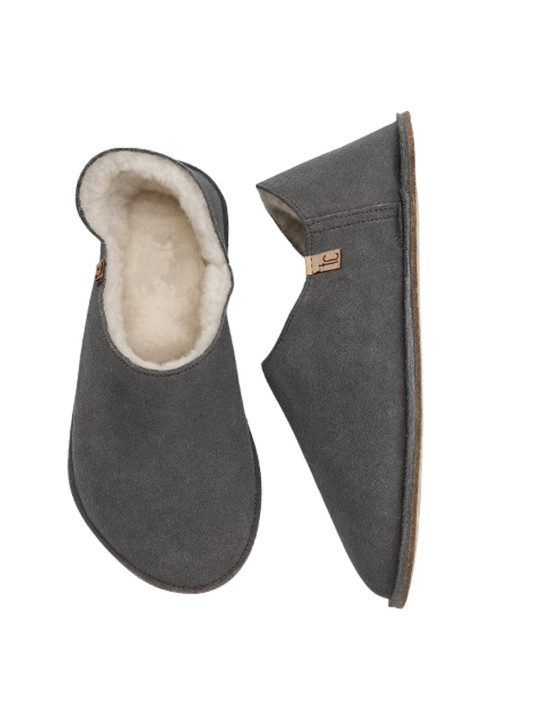 woolen slippers with sheepskin leather and wool